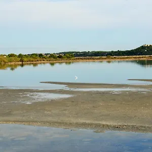 https://chez-fanny-fos-sur-mer.fr-provencehotel.com